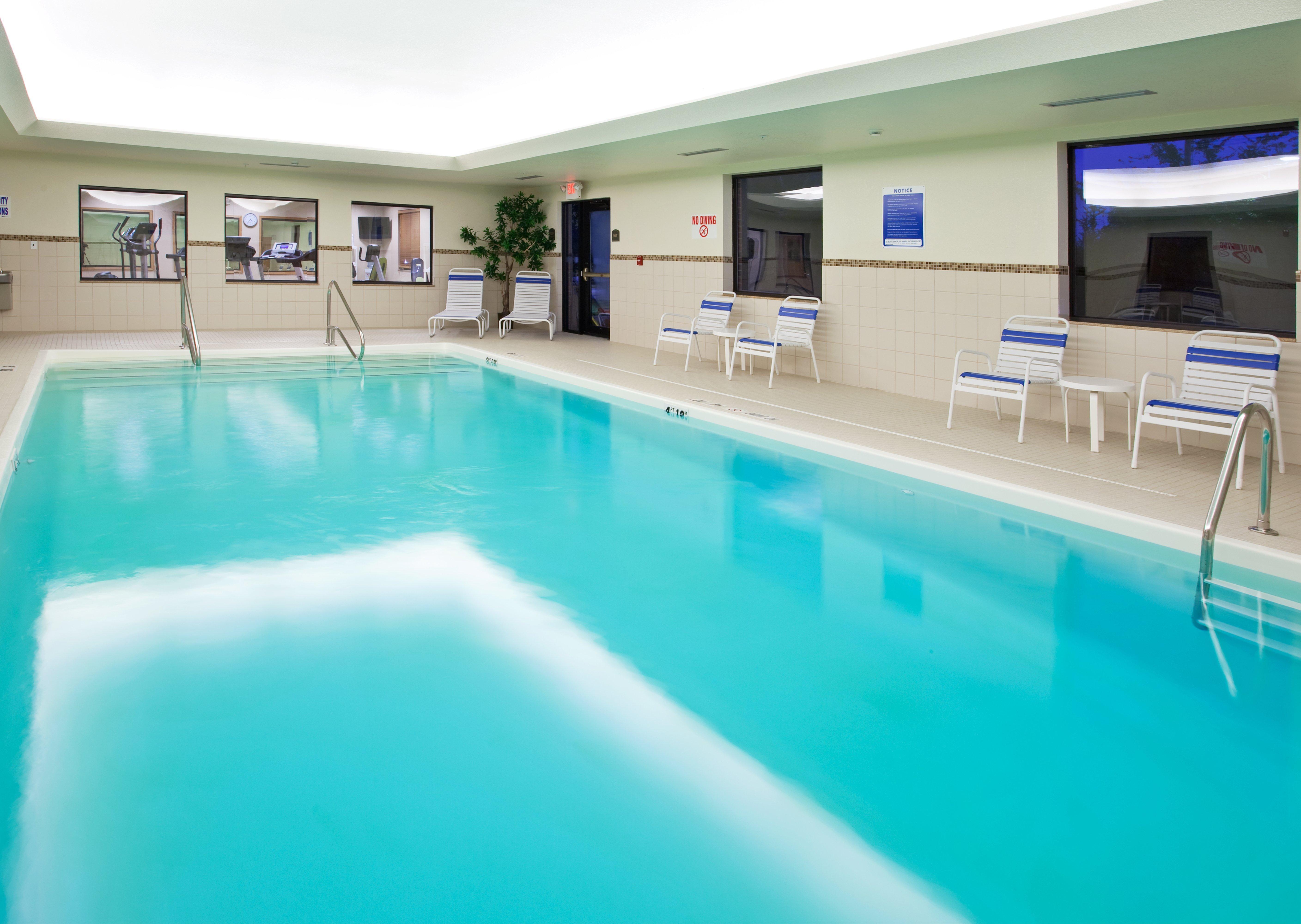 Holiday Inn Express Hotel & Suites Chesterfield - Selfridge Area By Ihg Exteriör bild